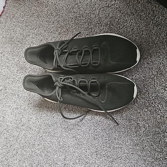 Adidas tubular Sneakers Sz US 11 Olive Green Pre-owned - Picture 1 of 9